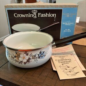 New Vintage In Box: Crowning Fashion Spring‎ Bouquet 1.5 Quart Saucepan NOS